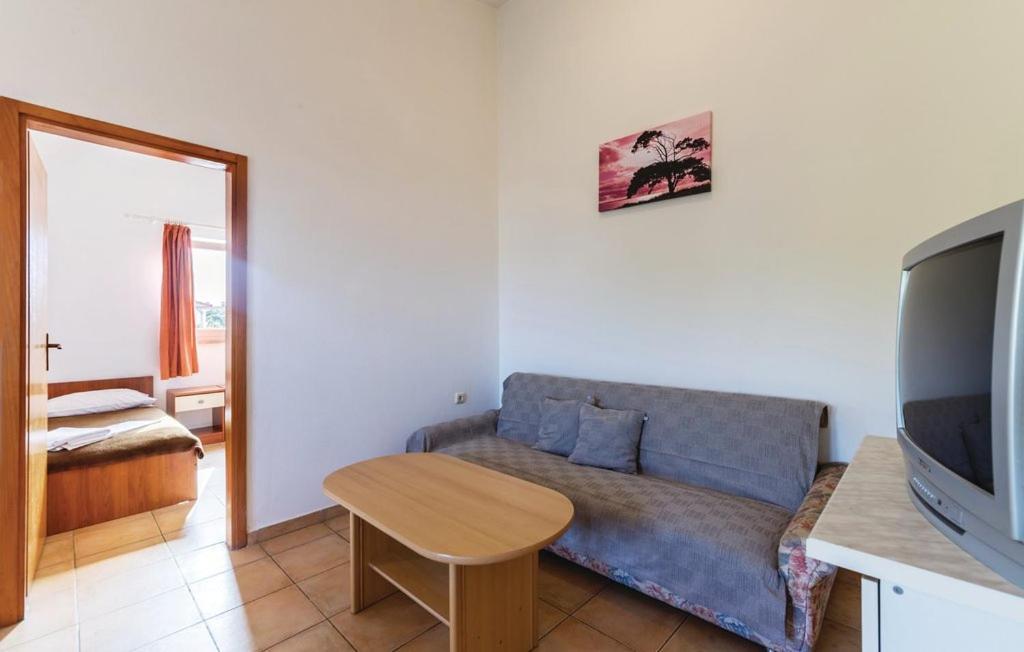 Apartmani Valdebek Pula Bagian luar foto